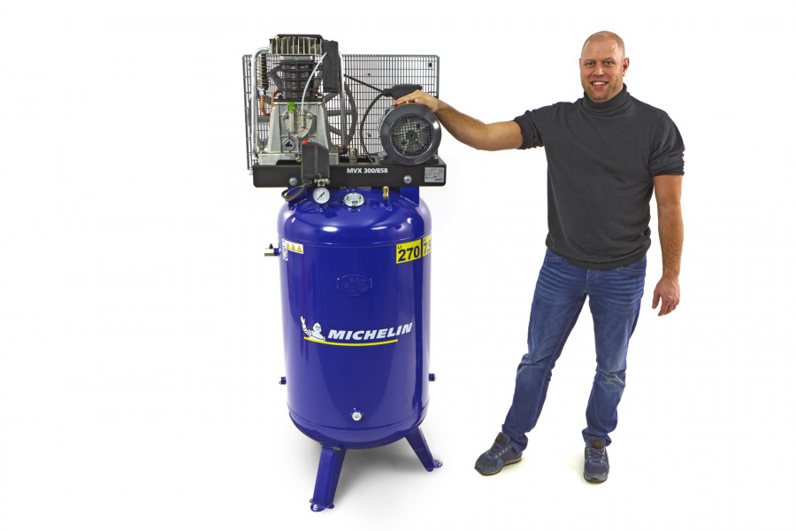 selecteer Fabel Heel boos Michelin 270 Liter Verticale Compressor 7,5 Pk | HBM Machines