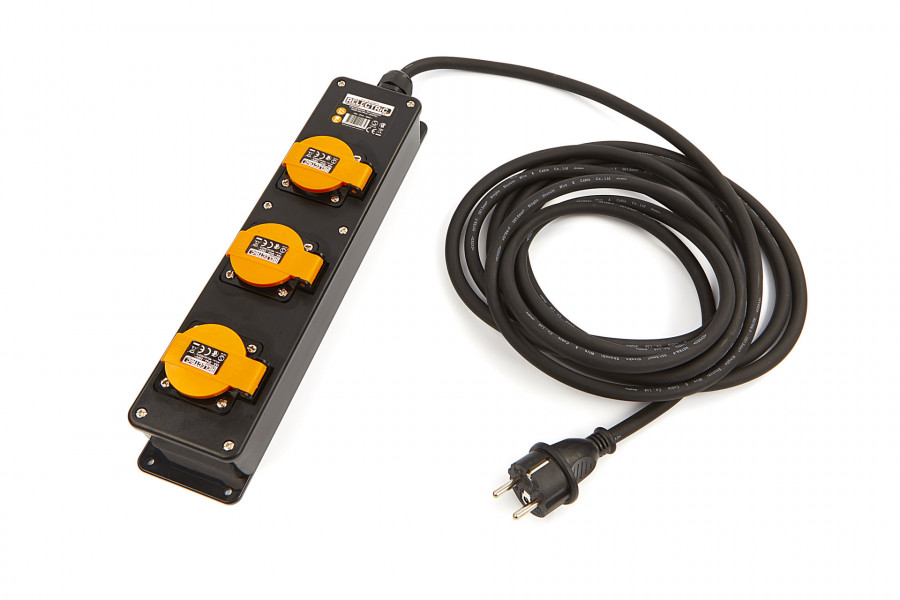 Relectric Professional IP44-Steckdose mit 5 Meter Kabel 3 x 1,5 mm